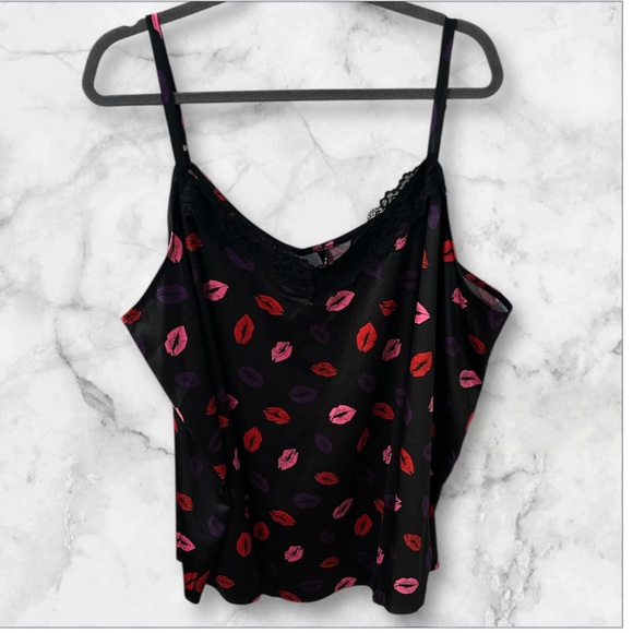 Torrid lace trim v neck sleep cami dream satin hearts size 3x - Picture 3 of 11
